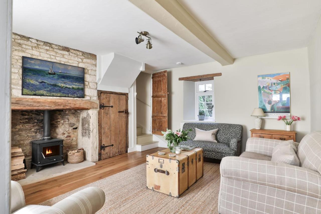 Coombers Mead Cottage Tetbury Exterior photo